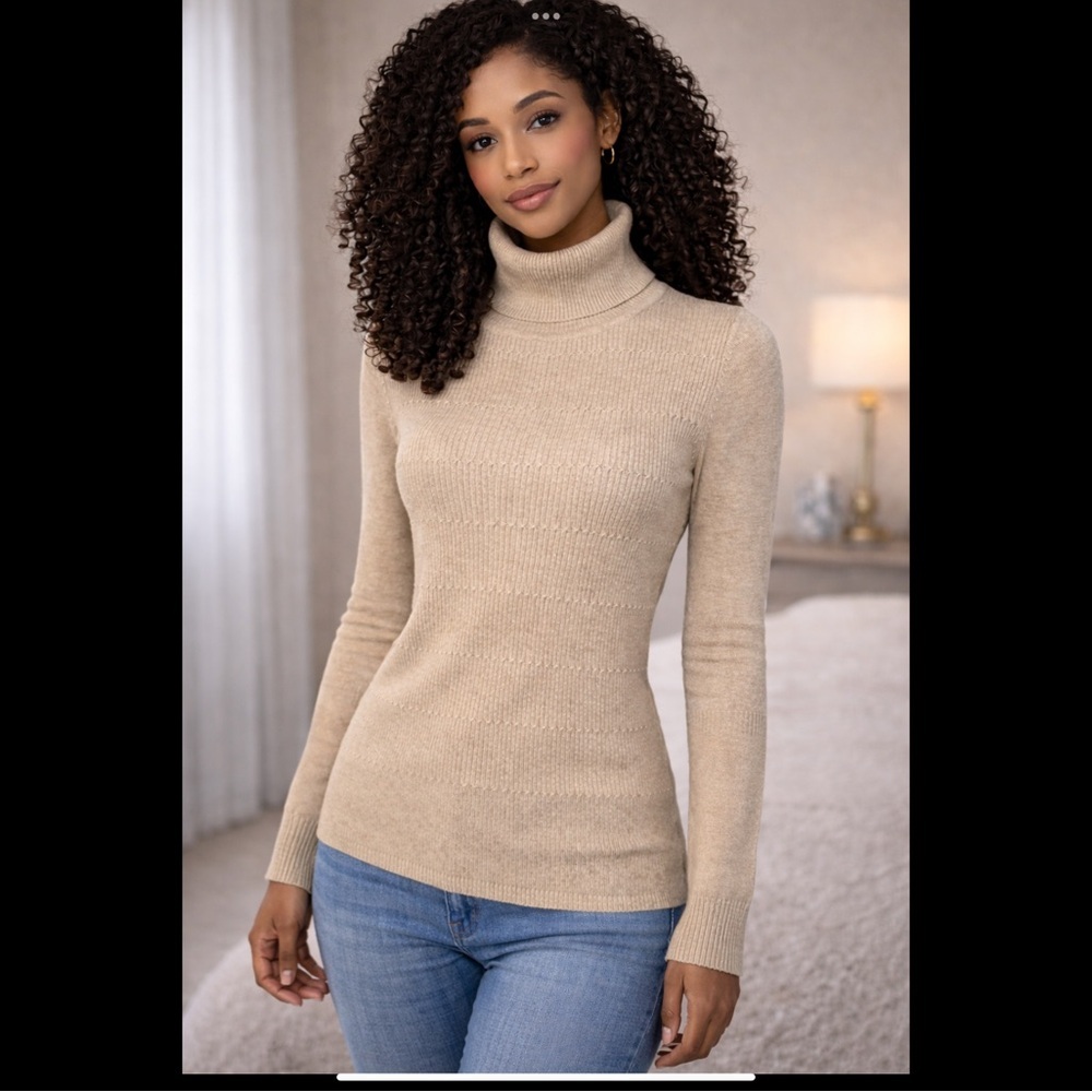 Linda Matthews Ribbed Turtleneck Sweater Beige Neutral L/G